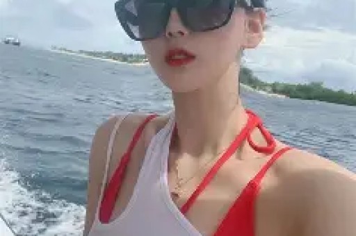 又3大瓜!深夜泡酒吧全身整容恋情曝光个个劲爆关晓彤也被牵连